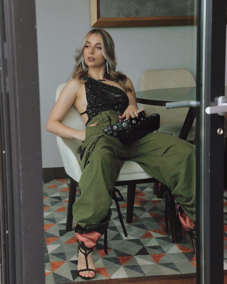 mihaela marinova feet 5