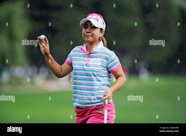 mika miyazato feet 5