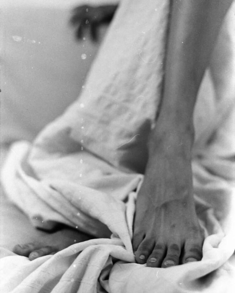 mika schneider feet 4