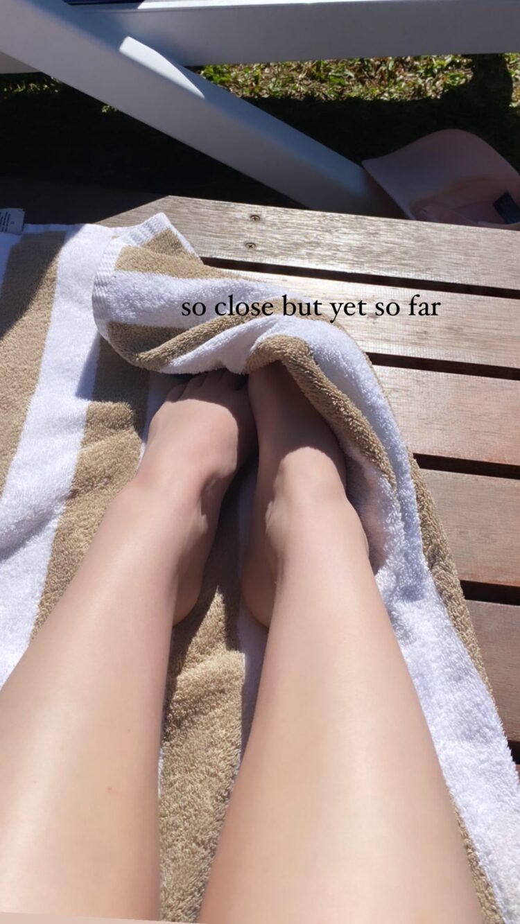 mikaela binns rorke feet