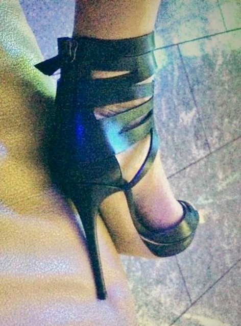 mikaela calcagno feet 2