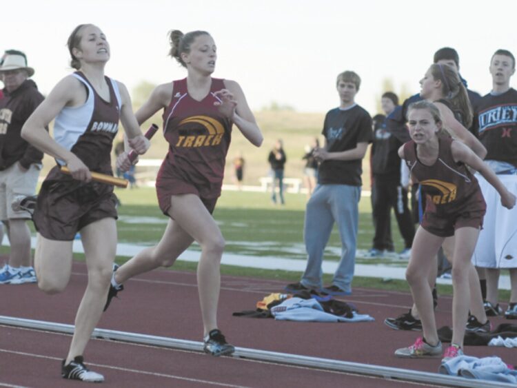 mikaela enget feet 3