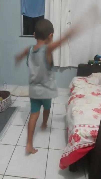 mikaelly campos feet 3