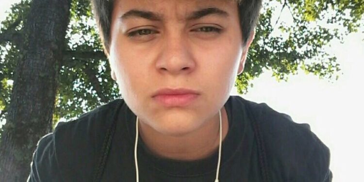 mikala walker feet 4