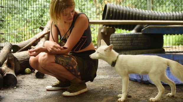 mikayla raines feet 5