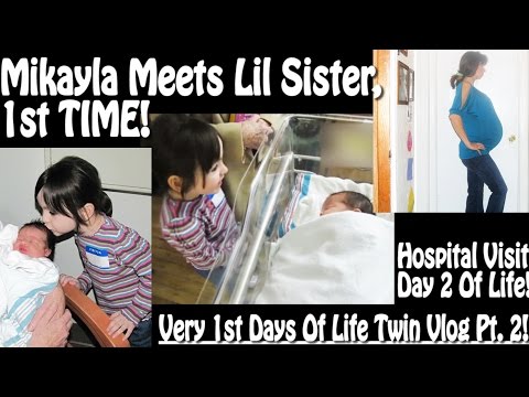 mikayla twinpossible feet 1