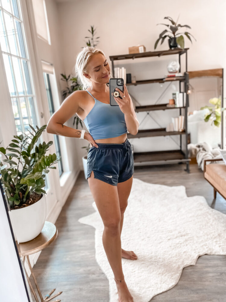 mikayla zazon feet 6