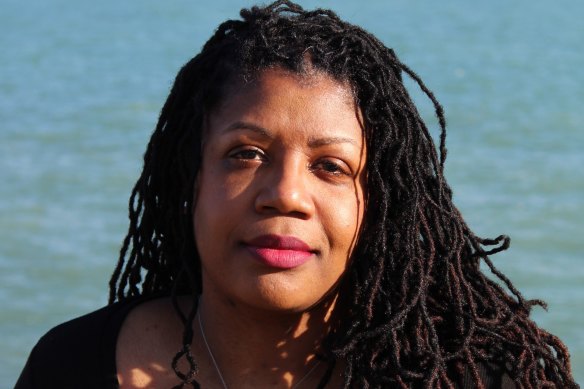 mikki kendall feet 2