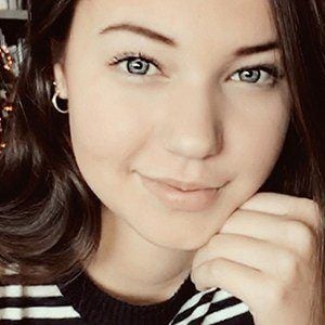 mila hockeychick feet