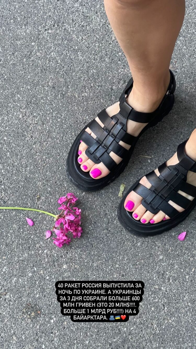 mila kaladjurdjevic feet 4