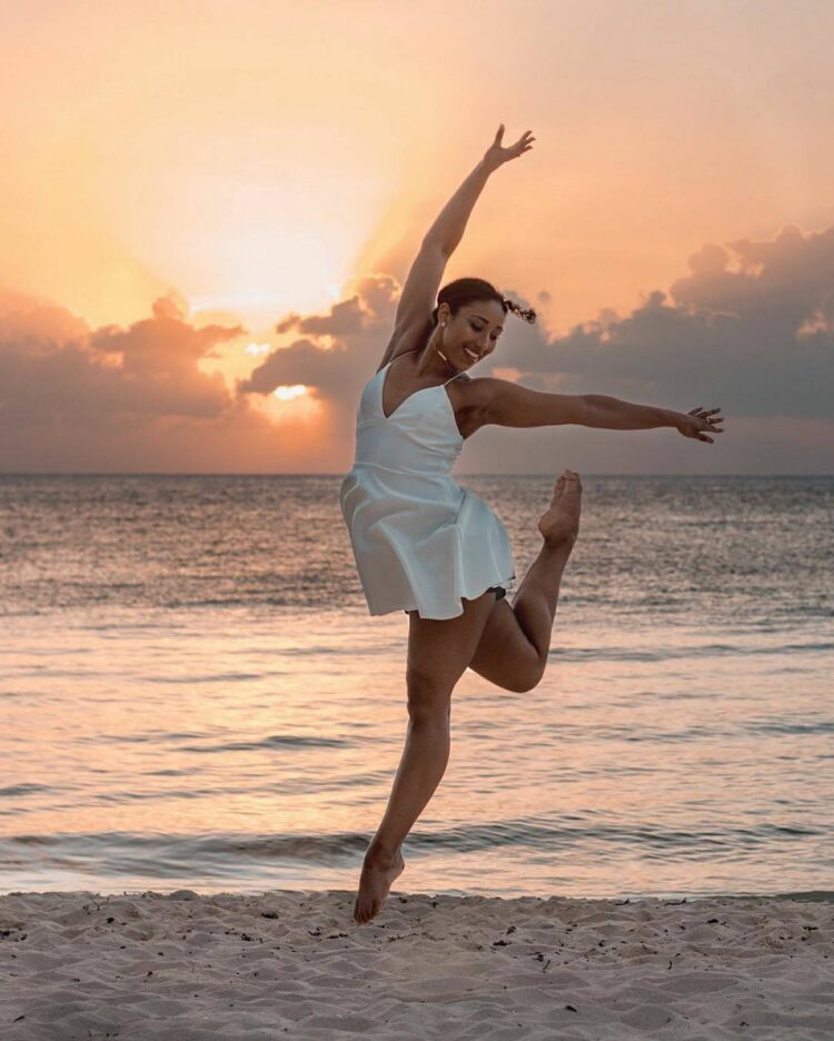 milaina chanel feet 1