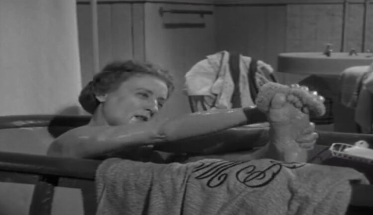 mildred natwick feet