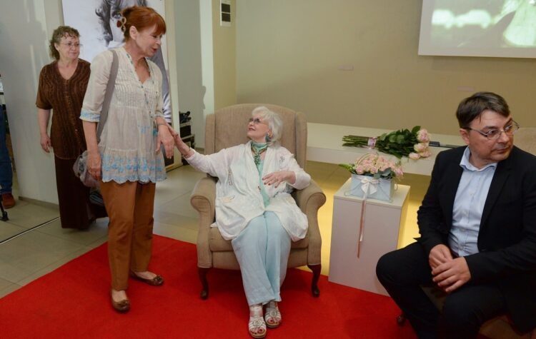 milena dravic feet 2