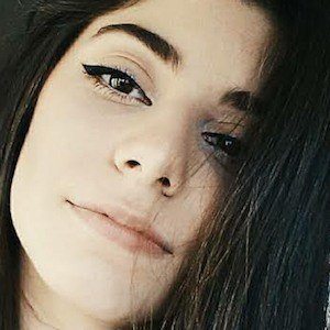 milica begecki feet 6