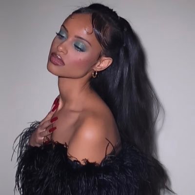 millan tesfazgi feet 6