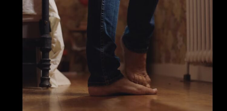 mille dinesen feet 2