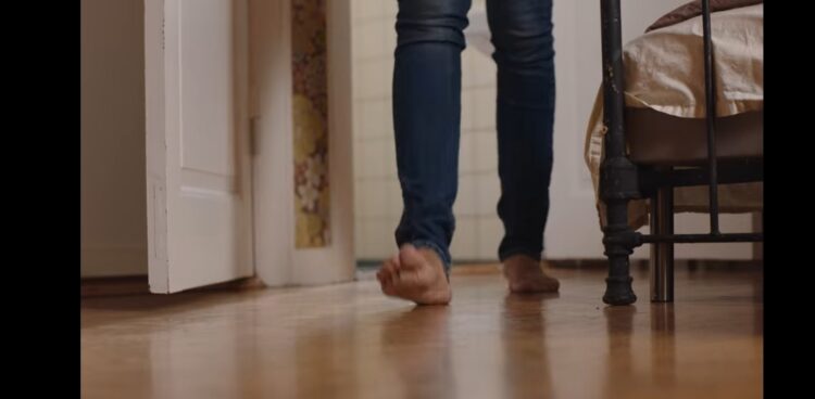 mille dinesen feet 3