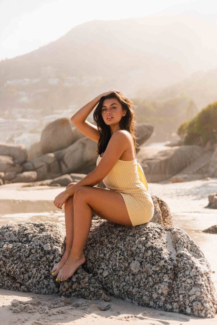 millie hannah feet 2