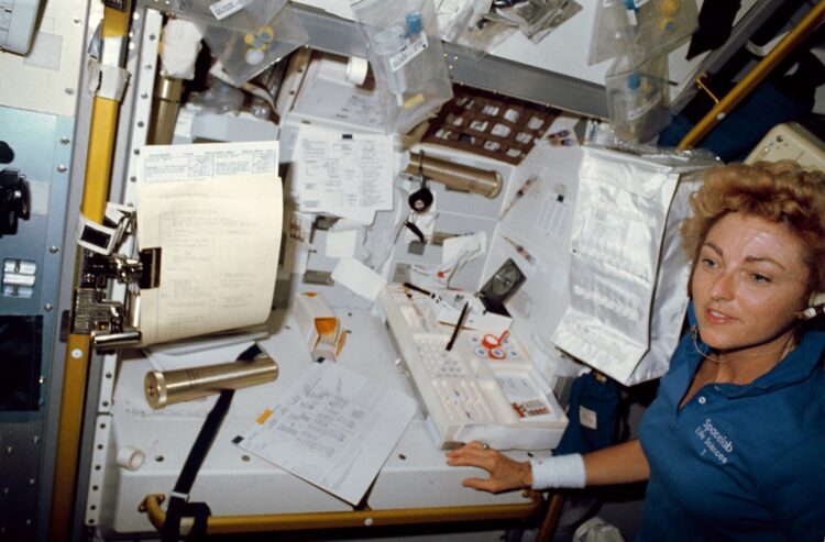 millie hughes fulford feet 2