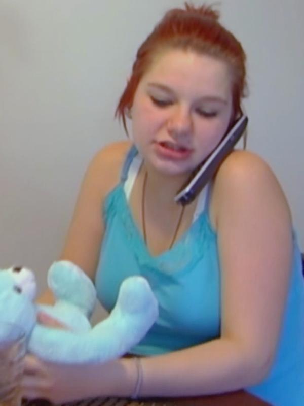 millina kacmar feet 3