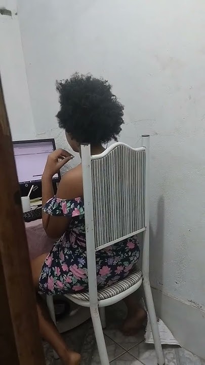 mily oliveira feet 3