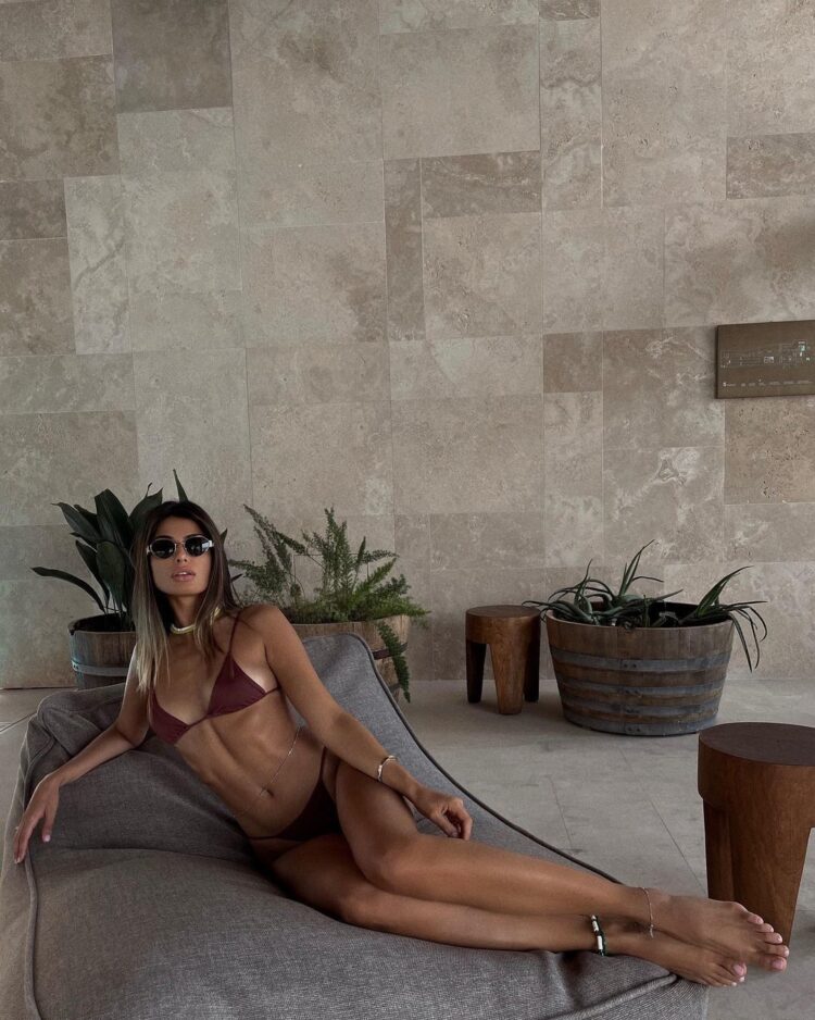 mina milutinovic feet 6