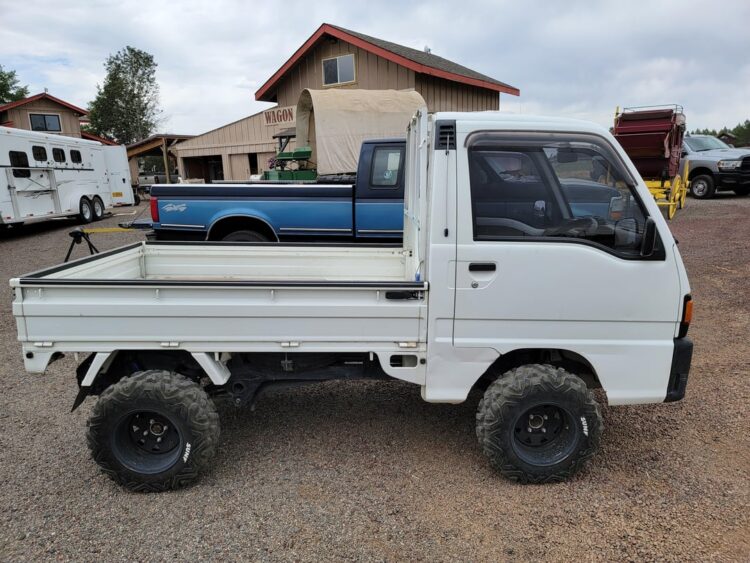 mini truck mommy feet 4