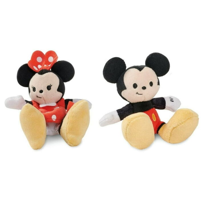 minnie small feet 5