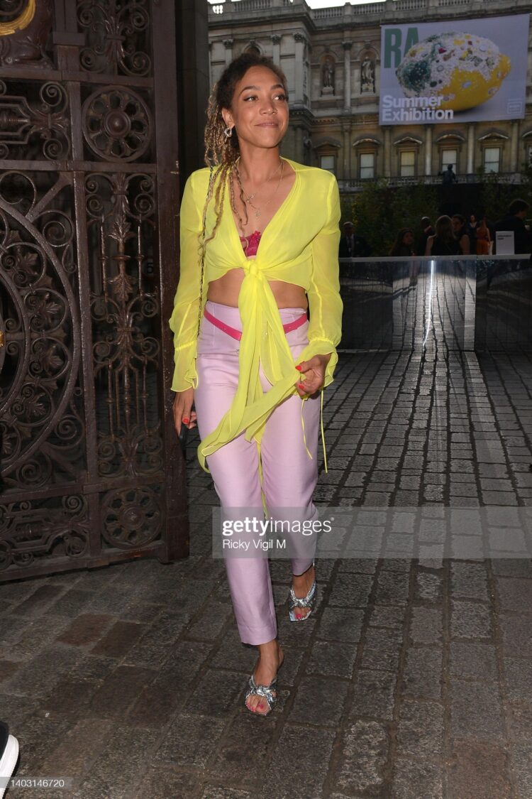 miquita oliver feet 4