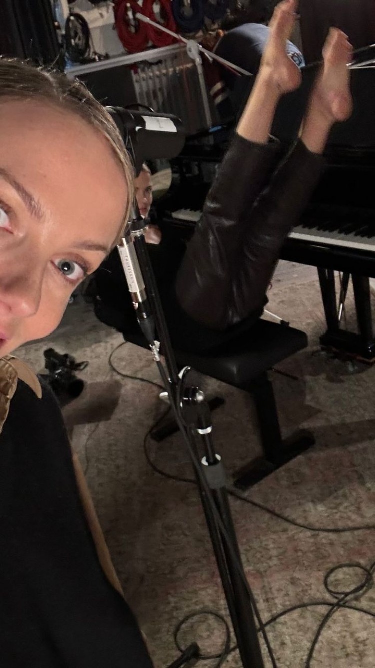 miranda kilbey feet 3