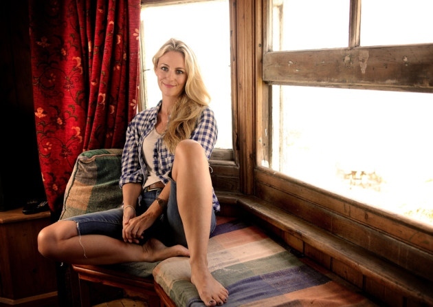 miranda raison feet 4