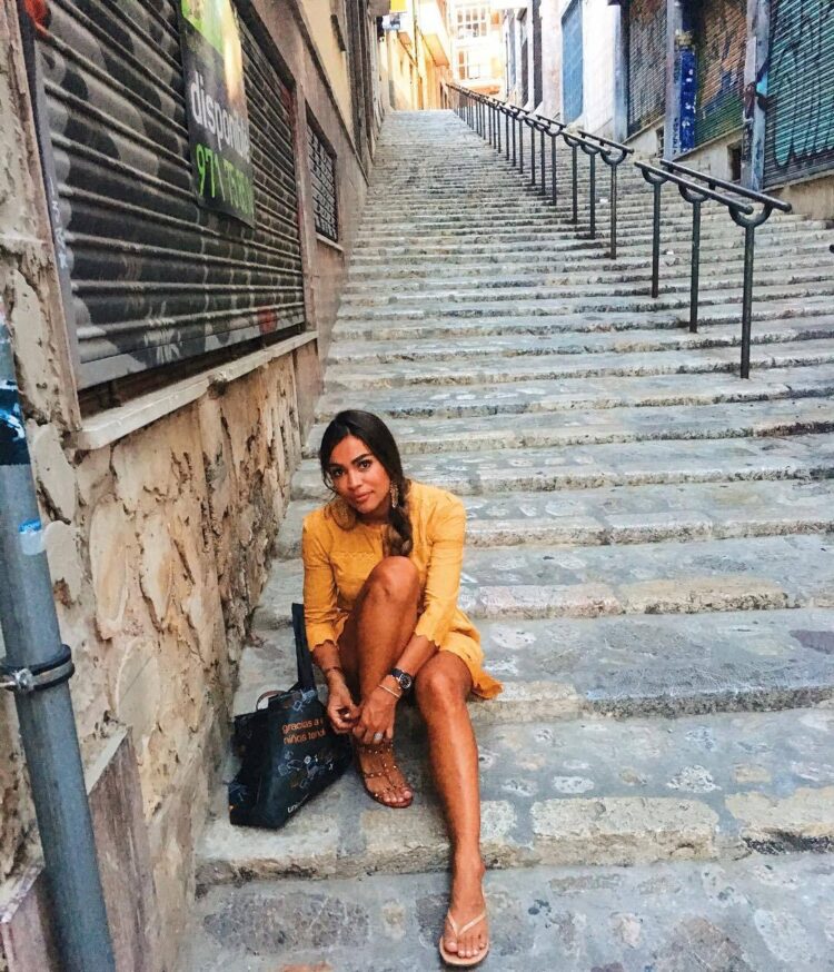 mireddys gonzalez feet 2