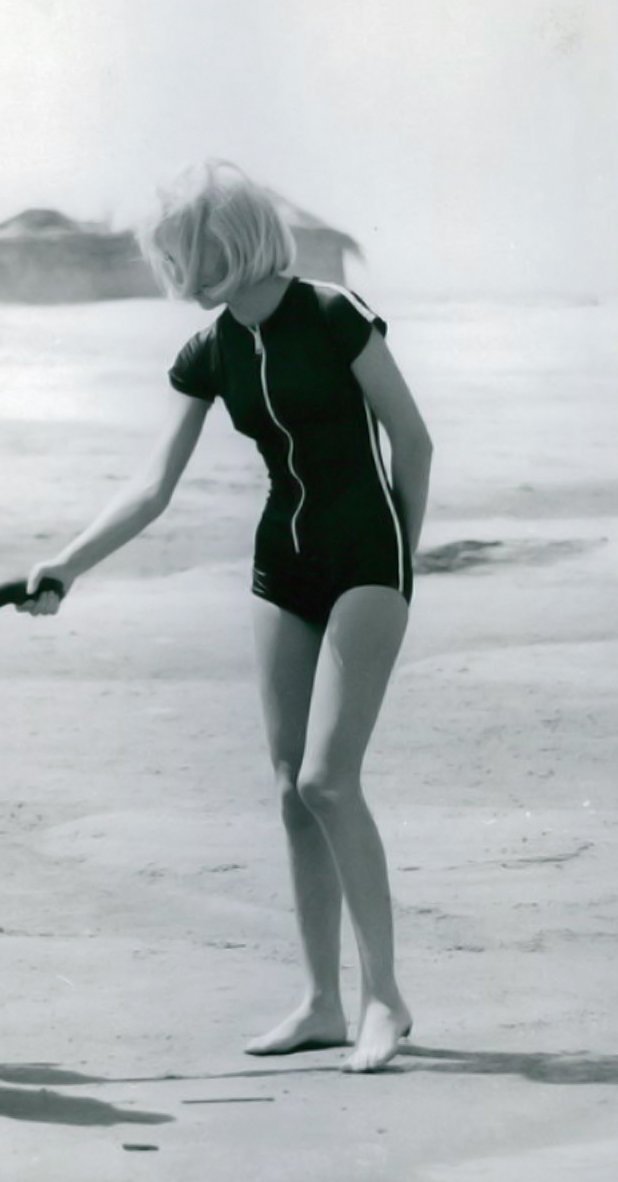 mireille darc feet 5