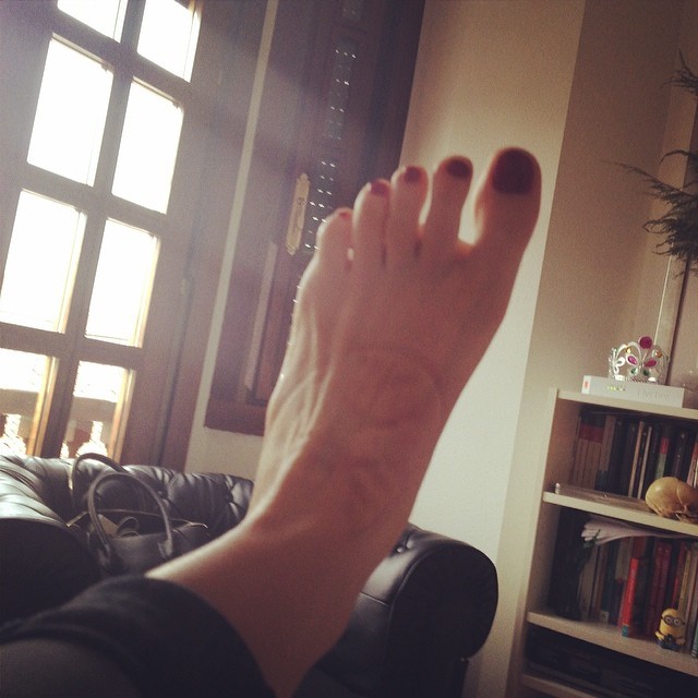 miren ibarguren feet 1