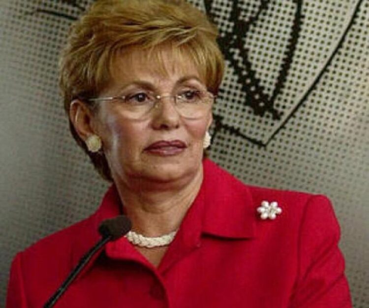 mireya moscoso feet 4