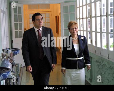 mireya moscoso feet 5