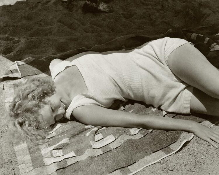 miriam hopkins feet 3