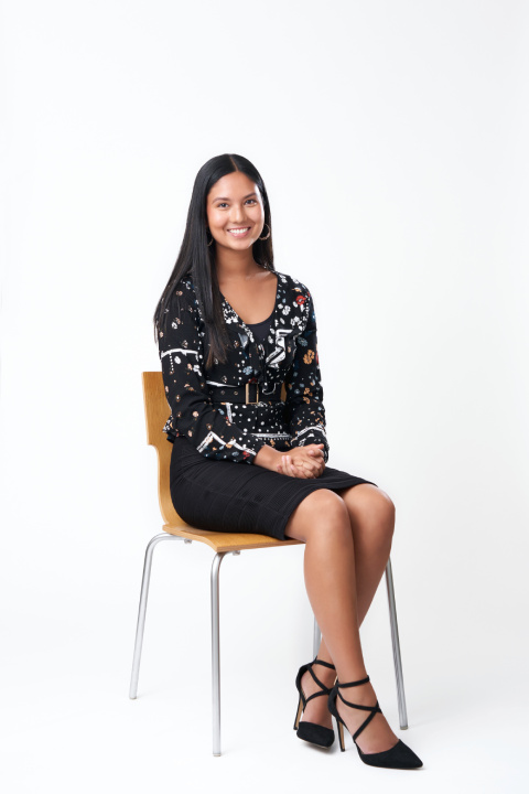 miriam santillan feet 5