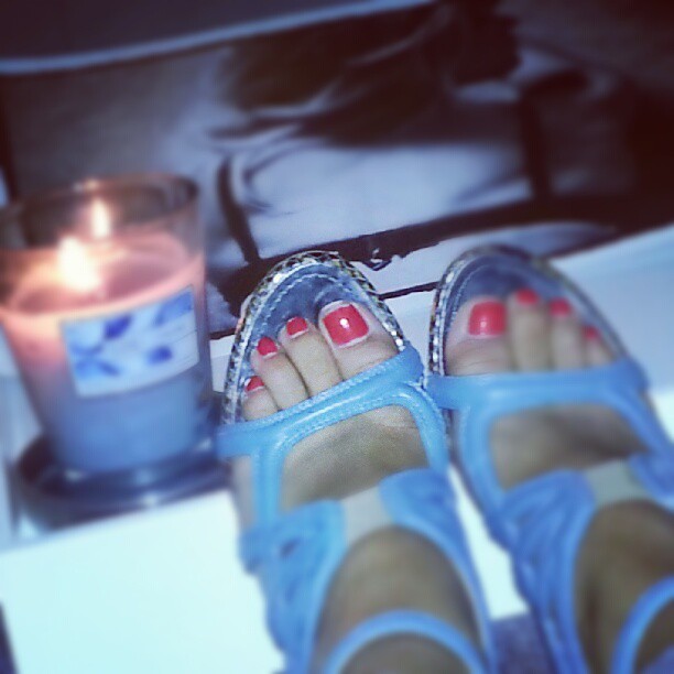 miriam sternoff feet 6