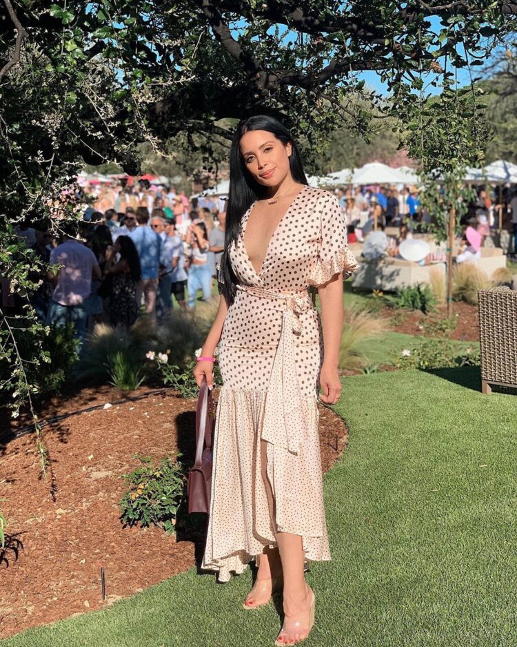 mirtha michelle feet 5