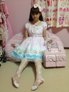 misako aoki feet