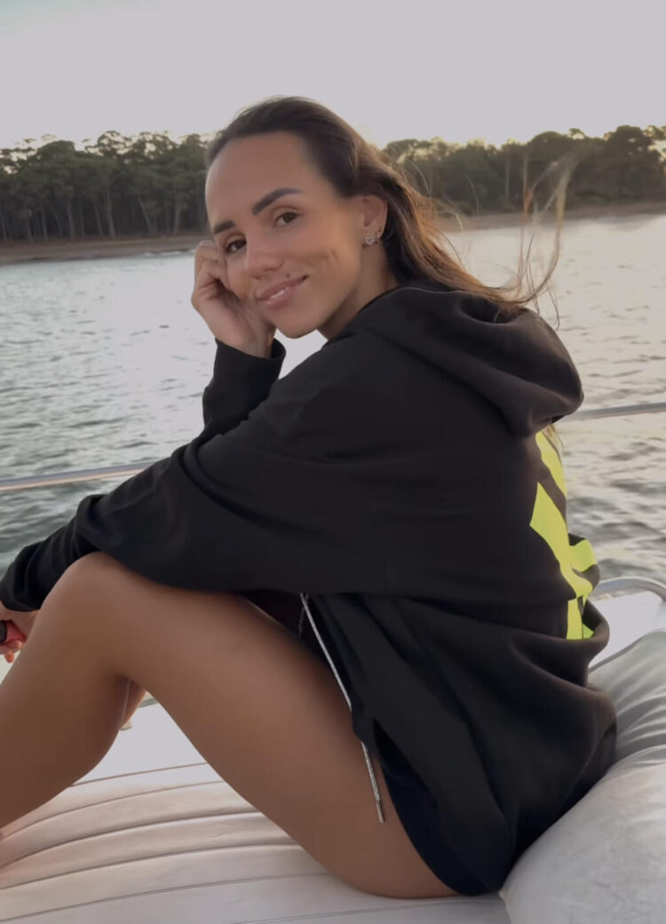 miska gargano feet 5