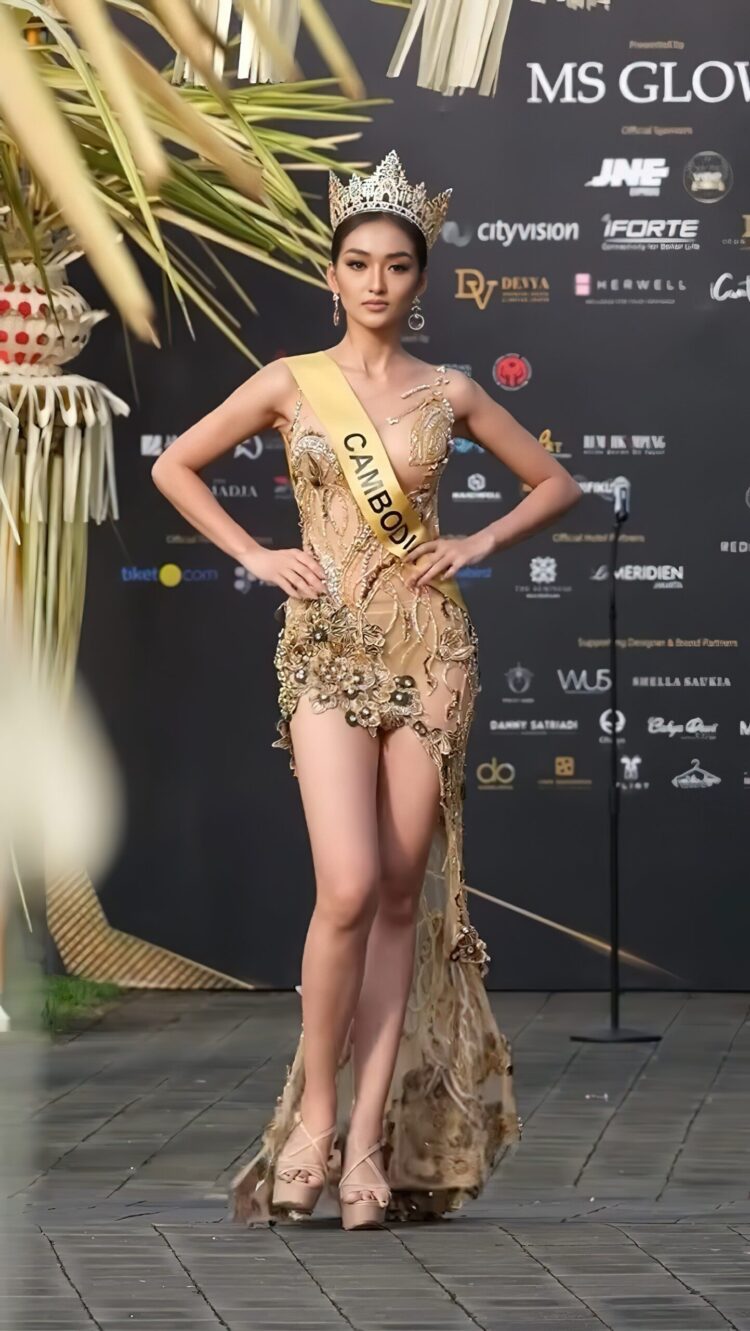 miss pich lifestyle feet 3 scaled