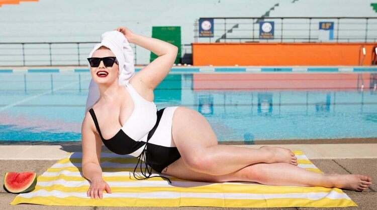 missdeadlyred feet 4