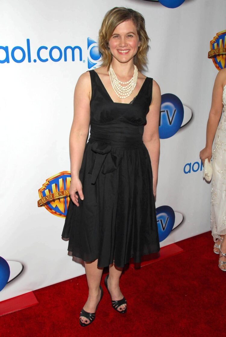 missy gold feet 6 scaled