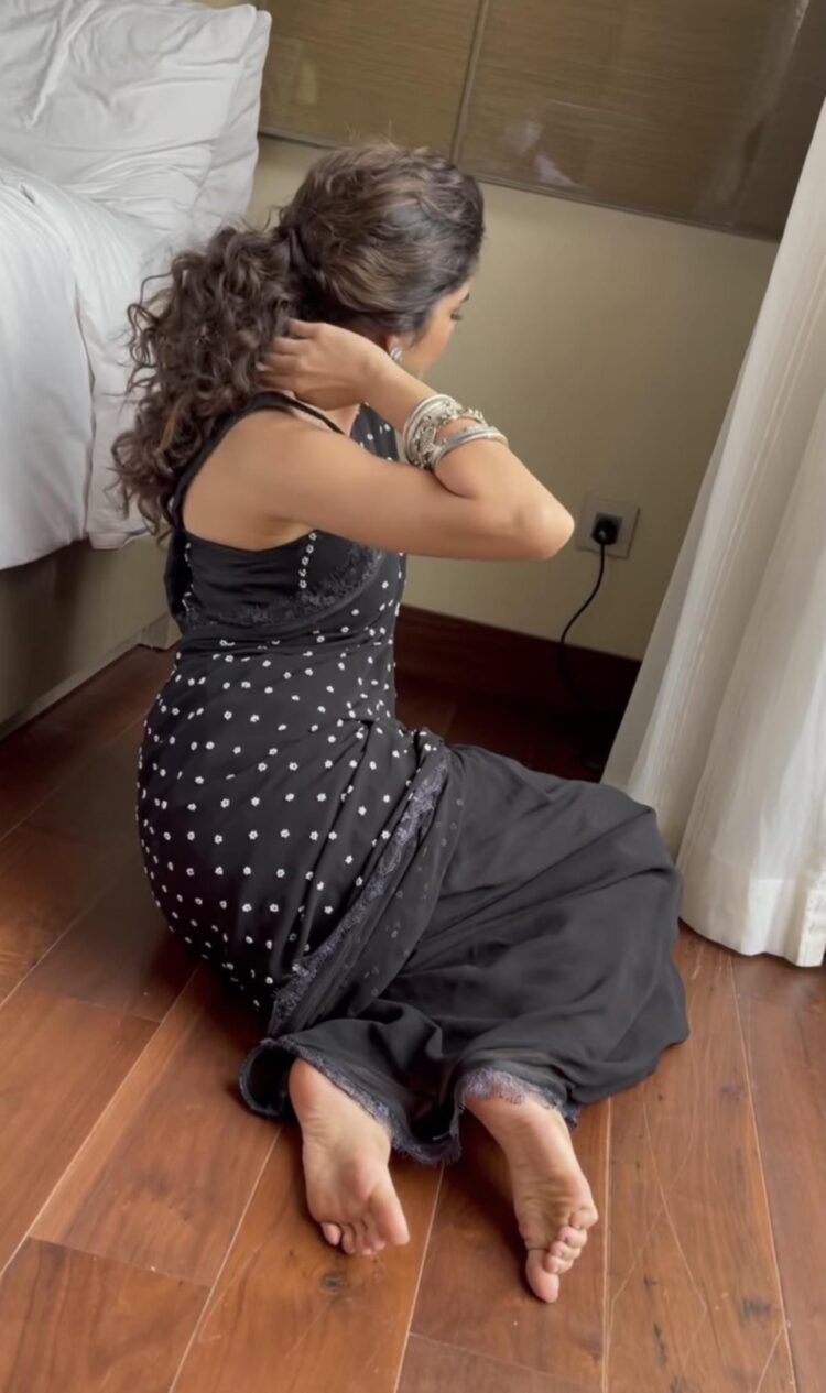 mithila palkar feet 6