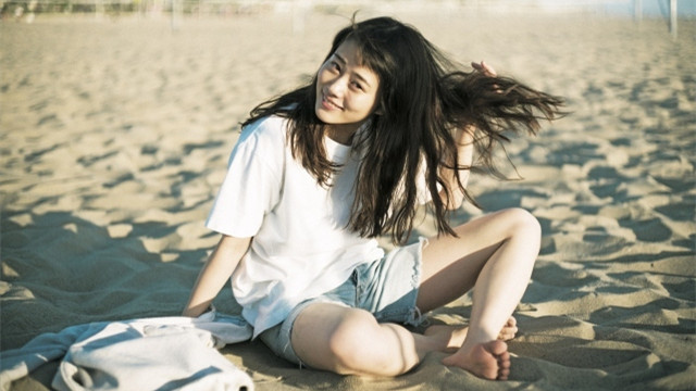 mitsuki takahata feet