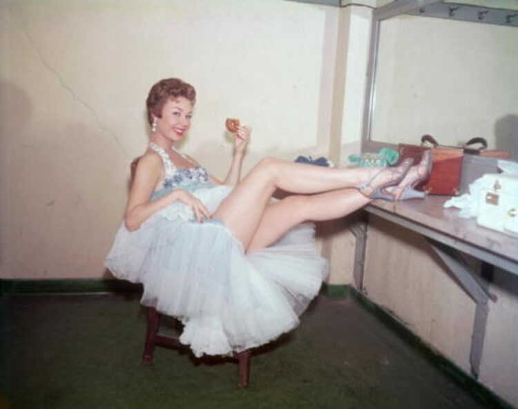 mitzi gaynor feet 1