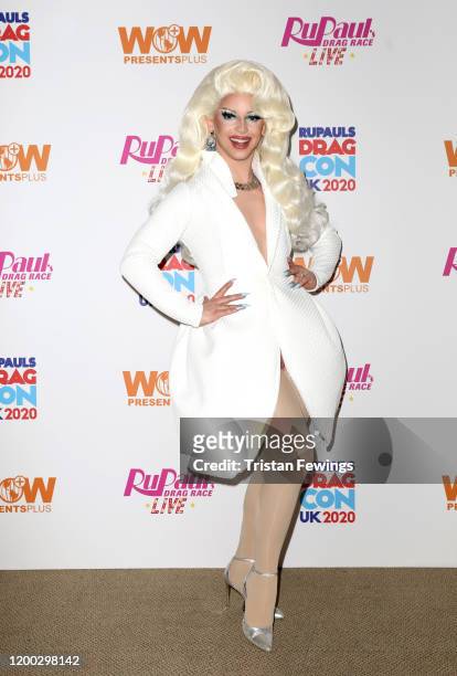 miz cracker feet 1