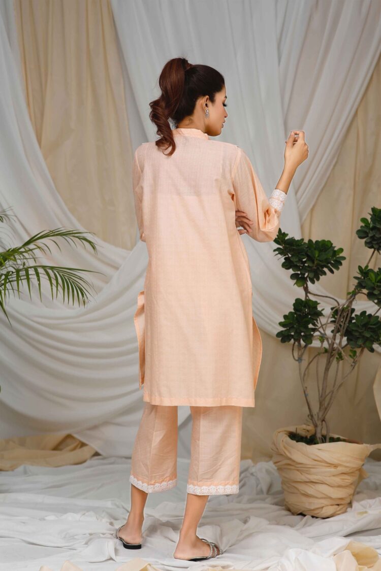 modest mira feet 6 scaled